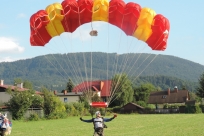 Skoki spadochronowe